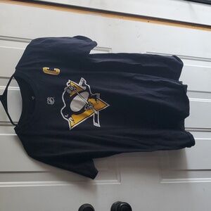 Fanatics Pittsburgh Penguins NHL Captain Tee | Black | Men’s L